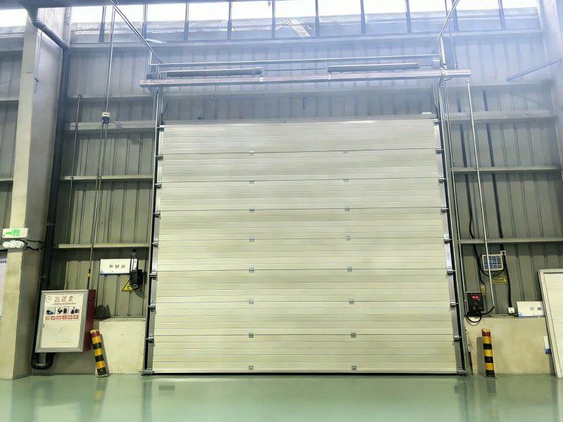 怒江傈僳族垂直提升门